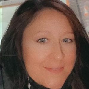 Meet your Posher, Louise